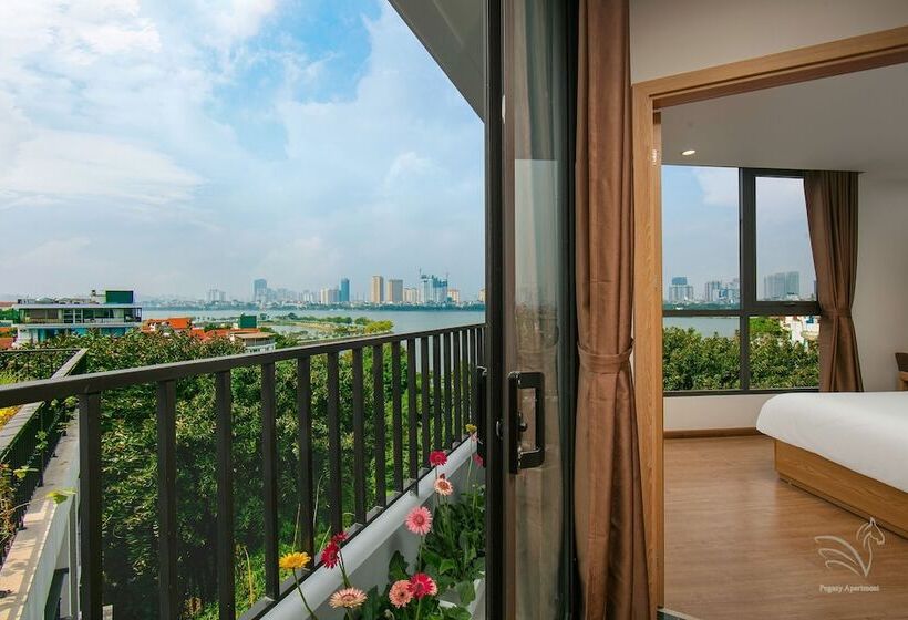 Westlake Pearl Aparthotel & Spa  By Pegasy Group