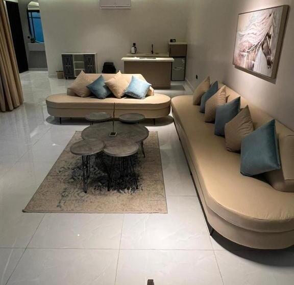 شقة بداخل منتجع