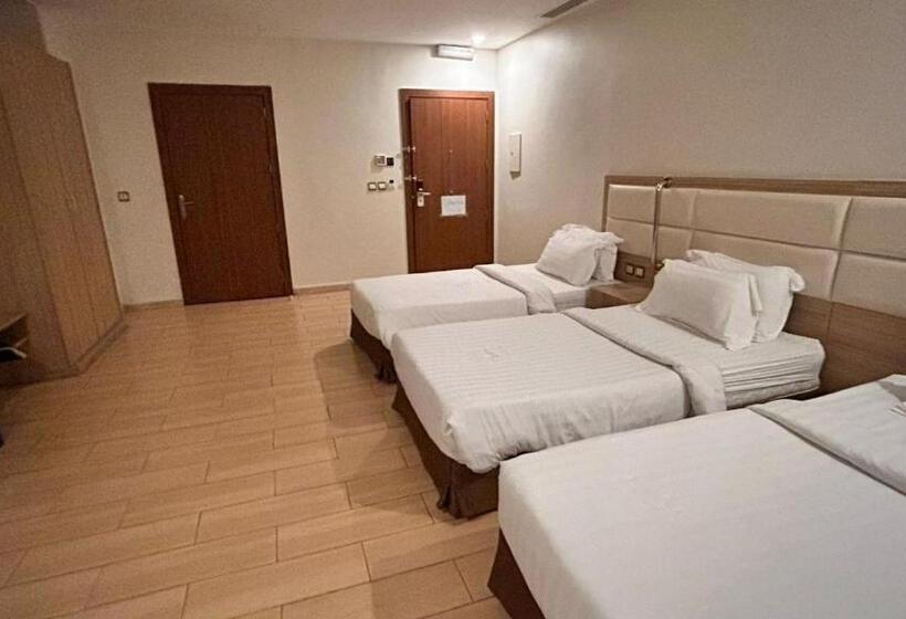 Отель Nusuk Taiba