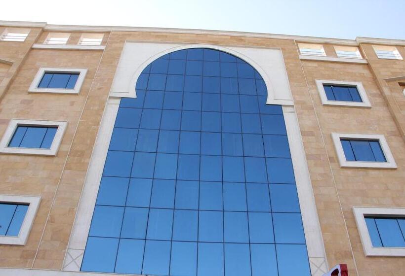 Отель Nusuk Taiba