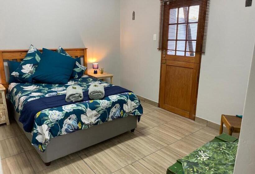 הוסטל The Old Fort