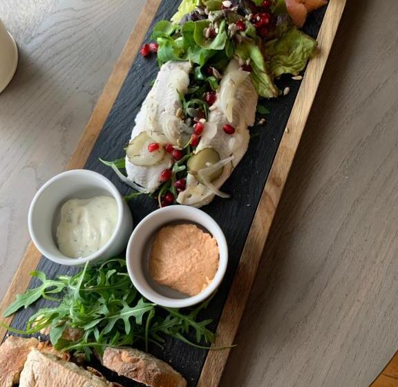 فندق صغير The Red Lion