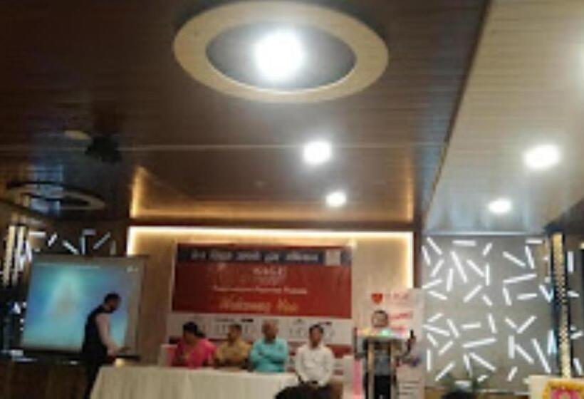 Ambika Hotel,burhanpur