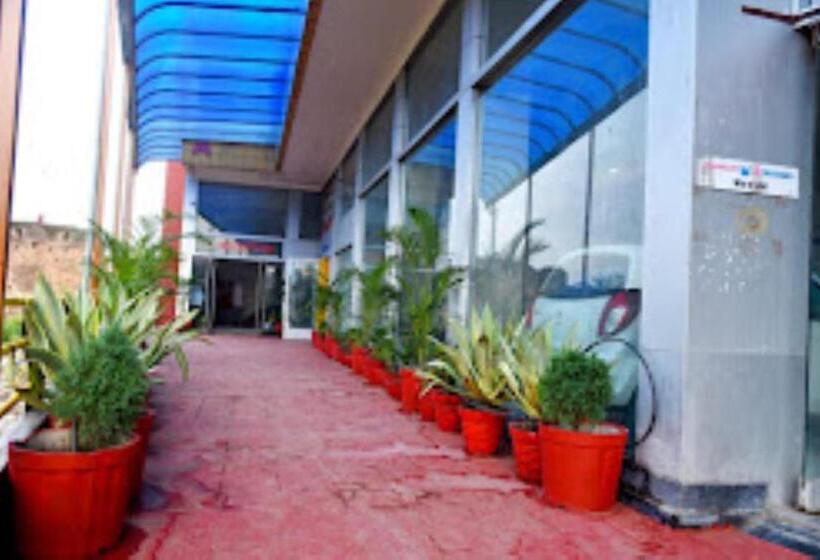 Ambika Hotel,burhanpur