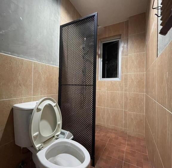 Baan Pheun Hostel บ้านเพื่อน โฮสเทล