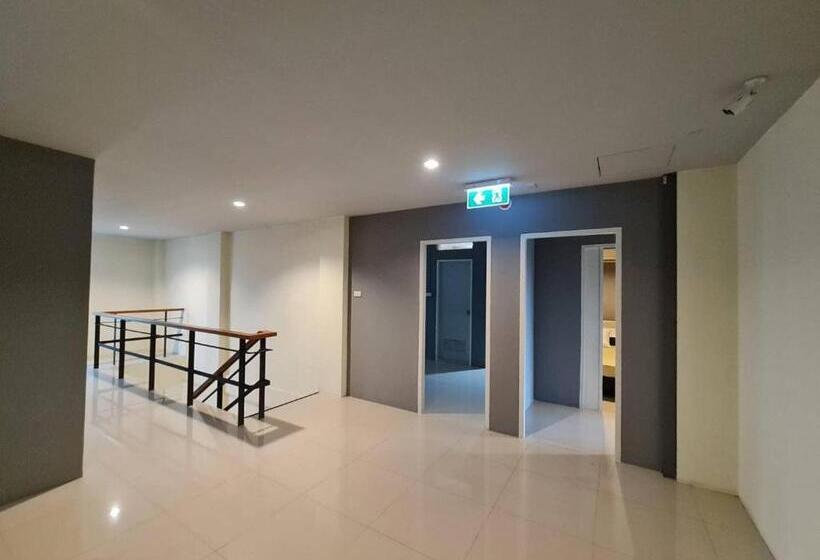 Baan Pheun Hostel บ้านเพื่อน โฮสเทล