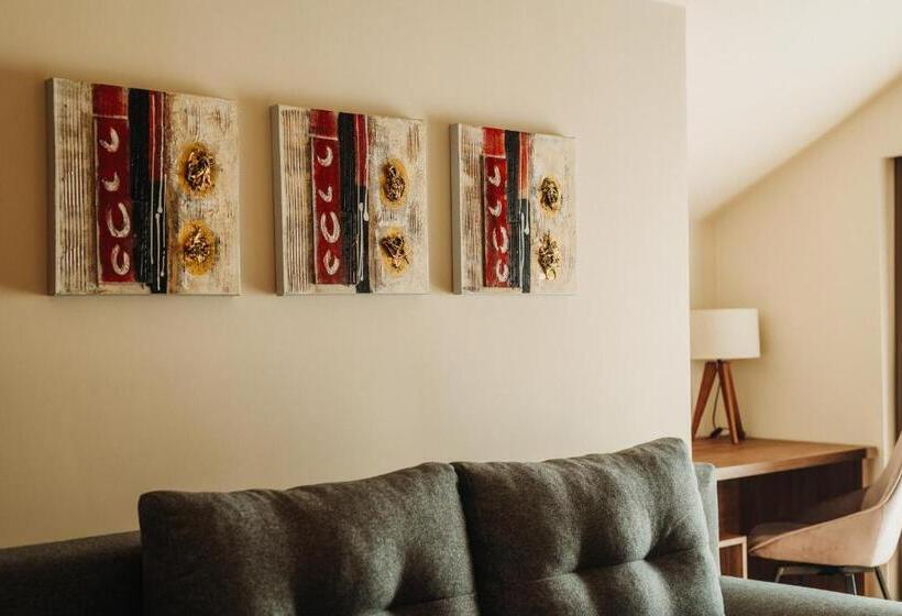 住宿加早餐  Pensiunea Gambrinus