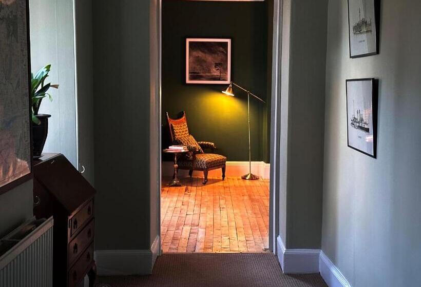 Bed and Breakfast Twin Room, Spean Lodge