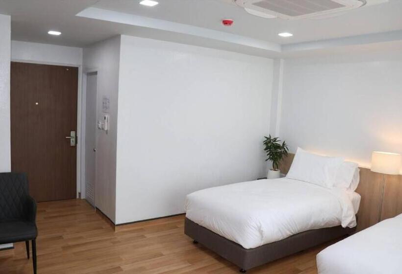 호텔 โรงแรมบลอสซั่ม เพชรบูรณ์ Blossom