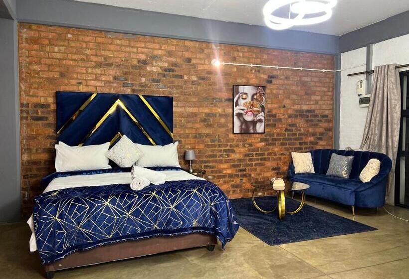 Capital Lifestyle Maboneng 305