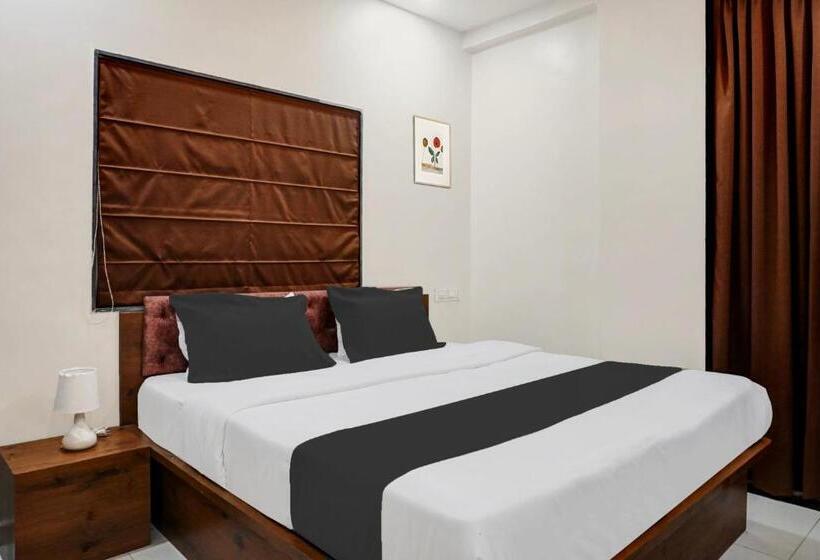 Fabhotel Bliss Executive