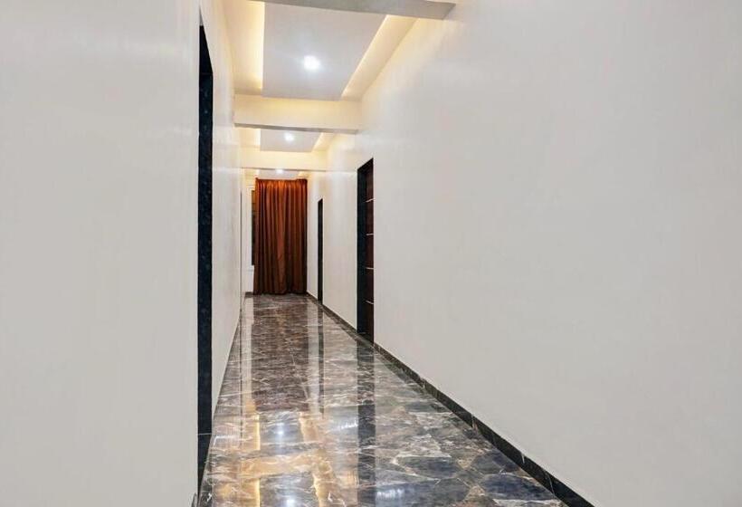 Fabhotel Bliss Executive