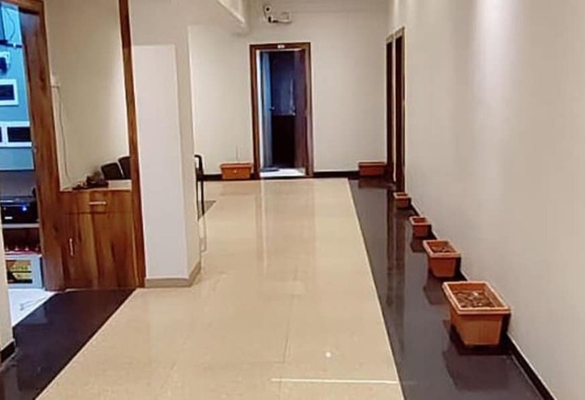 Fabhotel Priya Lodging