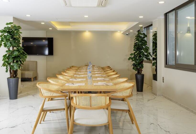 Güllük Uno Elegance Otel