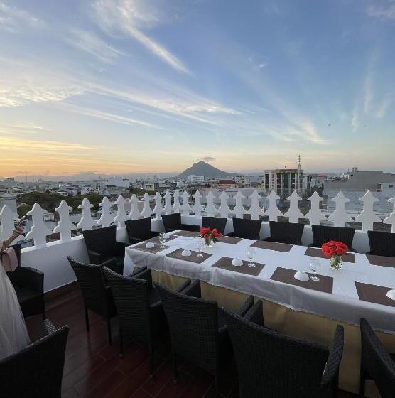 Hoàng Gia Hotel Tuy Hoà