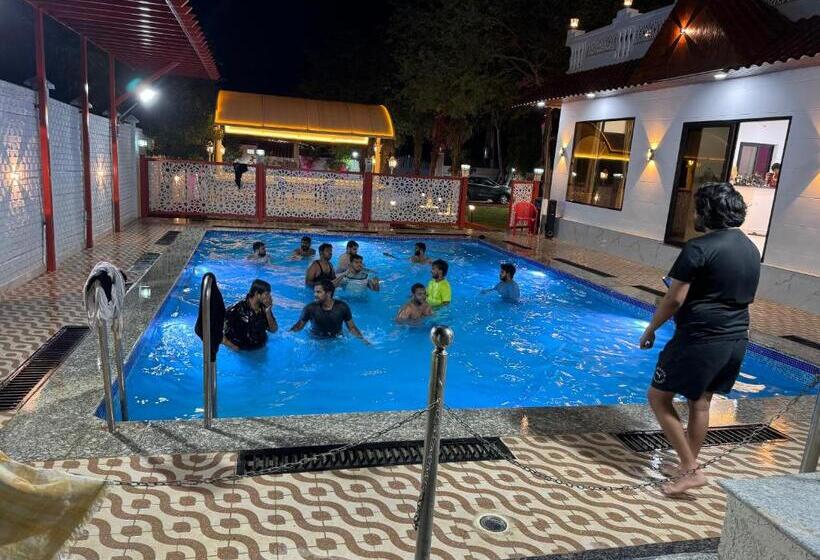 酒店 A To Z Farmhouse