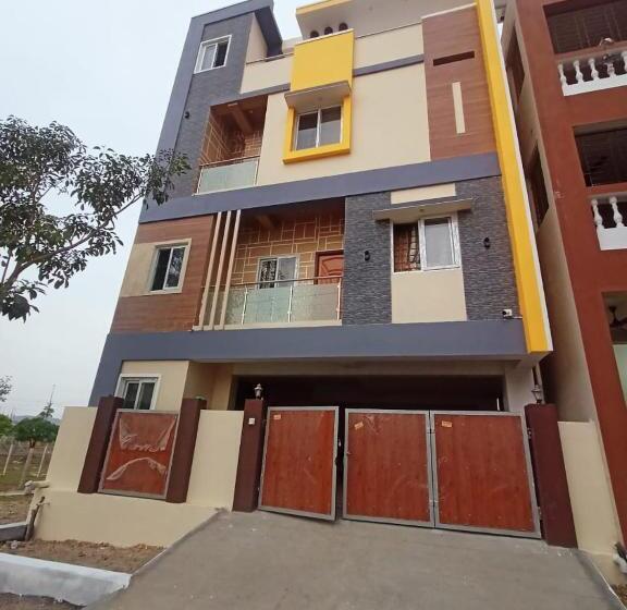 ホテル Alif Serviced  Apartments