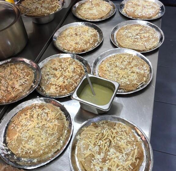 Отель Ambassador Voskopojë