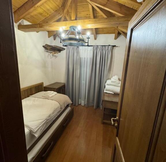 Отель Ambassador Voskopojë