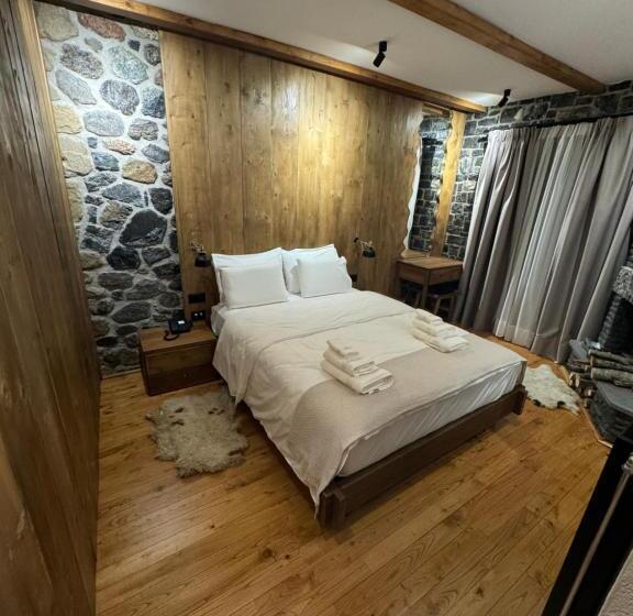 Отель Ambassador Voskopojë