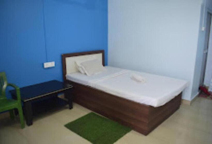 בית מלון כפרי Amy Pasighat