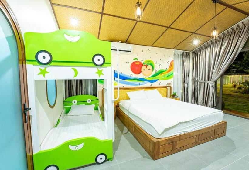 هتل Apple House & Coffee