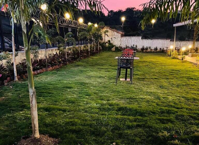 酒店 Bliss Nirvana Resort