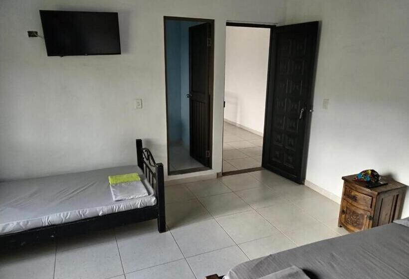 فندق Naru Extremo