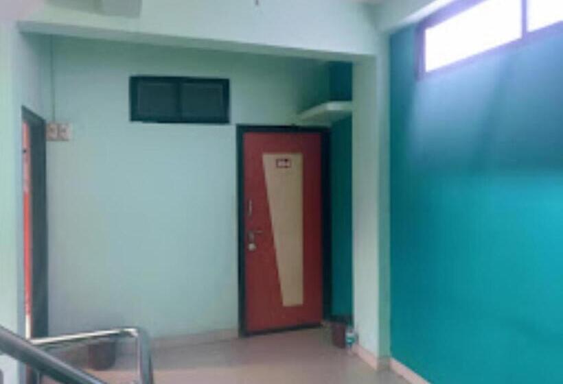 فندق City Plaza,burhanpur