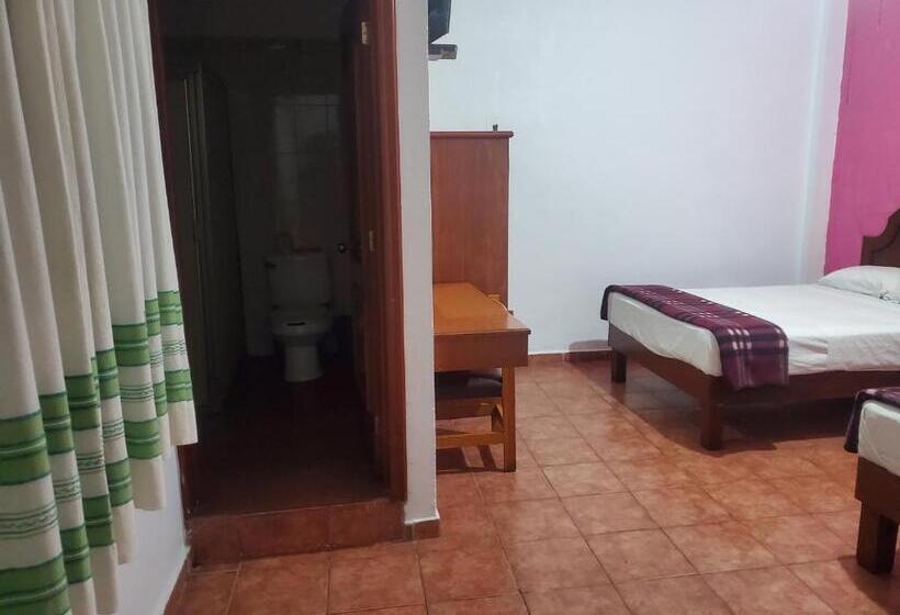 בית מלון כפרי Del Aguila