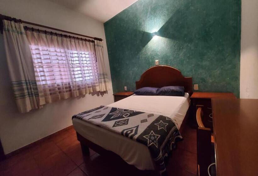 בית מלון כפרי Del Aguila