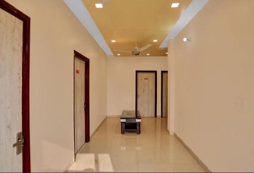 Отель O Expo Inn