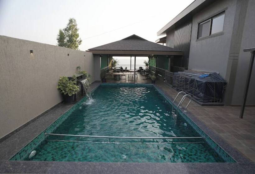 בית מלון כפרי Jumbo Serene