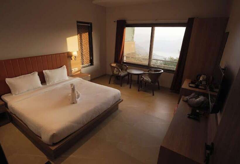 בית מלון כפרי Jumbo Serene