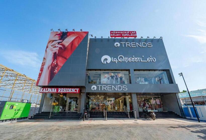 ホテル Kalpana Residency