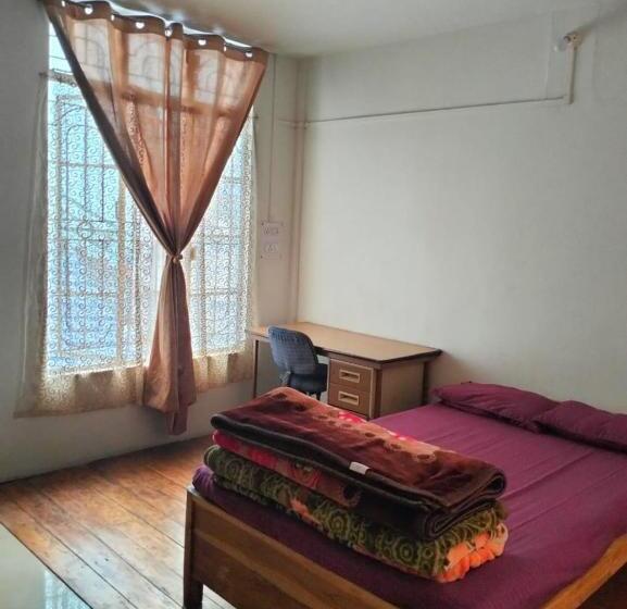 호텔 Kewa Guest House Meriema