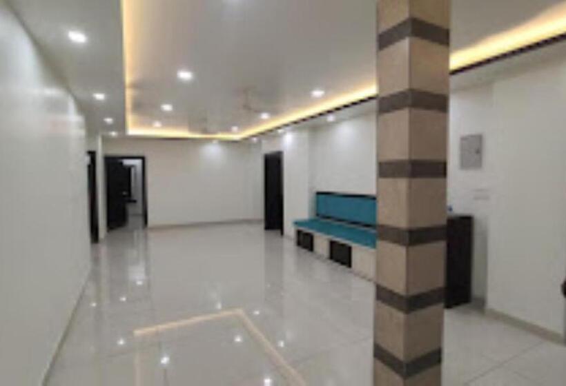 ホテル Komal Palace,bhopal