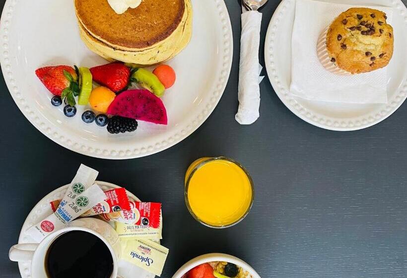 호텔 La Quinta By Wyndham Reynosa