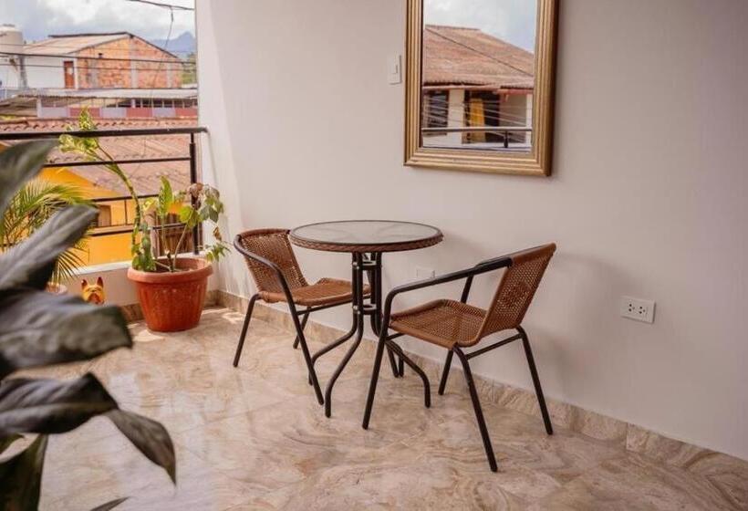 בית מלון כפרי Las Lomas De Fonavi