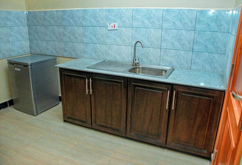 호텔 Mlimwa Hill Palace