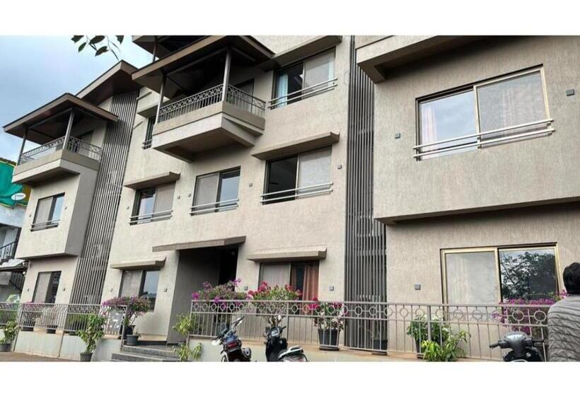 בית מלון כפרי Jumbo Serene