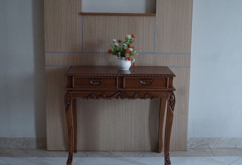 فندق Oyo 93343 Sukma Residence