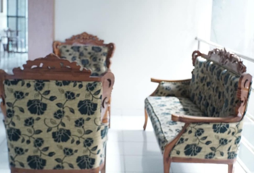 فندق Oyo 93343 Sukma Residence