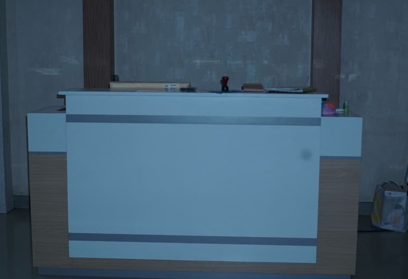 فندق Oyo 93343 Sukma Residence