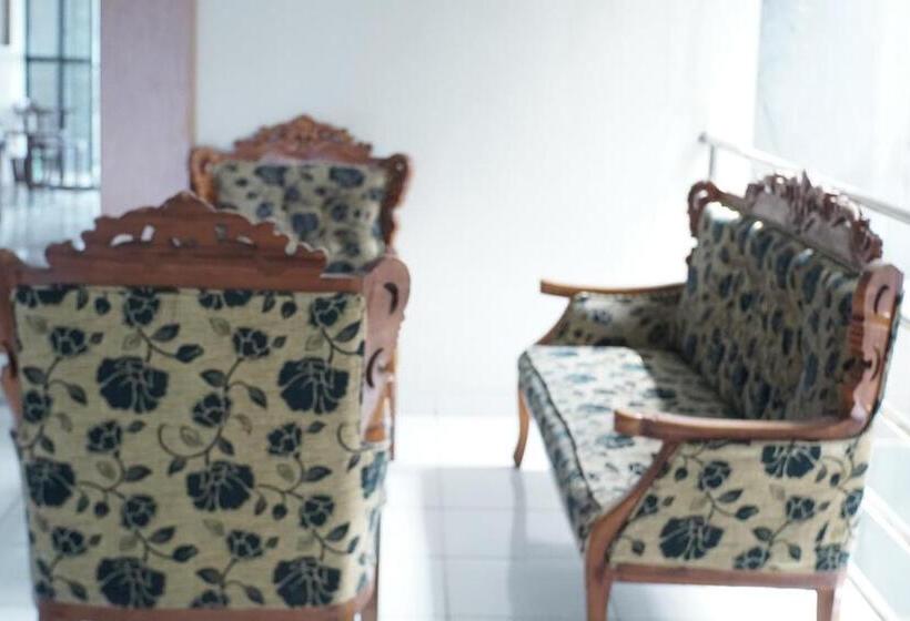 فندق Oyo 93343 Sukma Residence