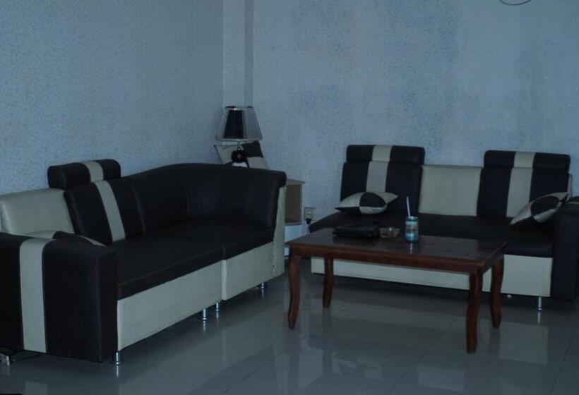 فندق Oyo 93343 Sukma Residence