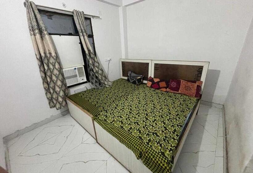 ホテル Oyo Once More Restaurant And Cafe