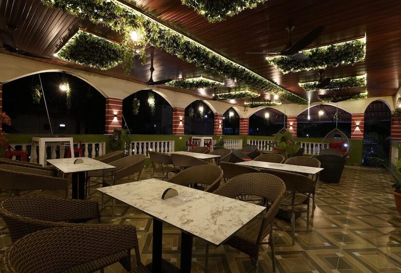 酒店 Palm Springs Beach Resort Gorai