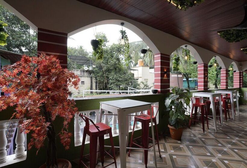 酒店 Palm Springs Beach Resort Gorai