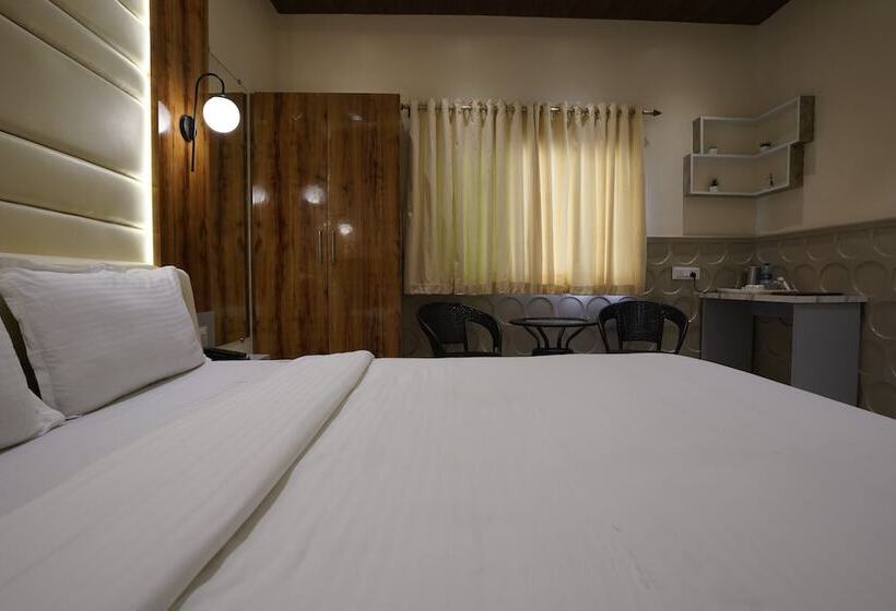 酒店 Palm Springs Beach Resort Gorai